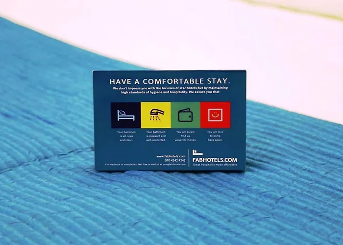 Fabexpress Gateway Inn - 700M From Gateway Of India